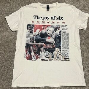 Michael Jordan Chicago Bulls Basketball White Graphic T-Shirt Screen Printed